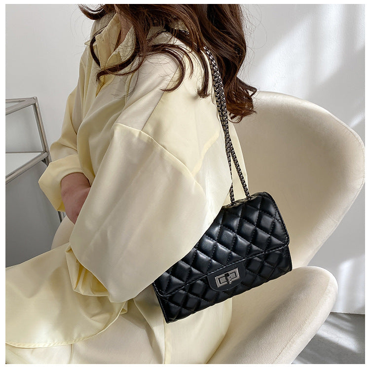 Classic Quilted Flap Shoulder Bag with Metallic Chain Strap