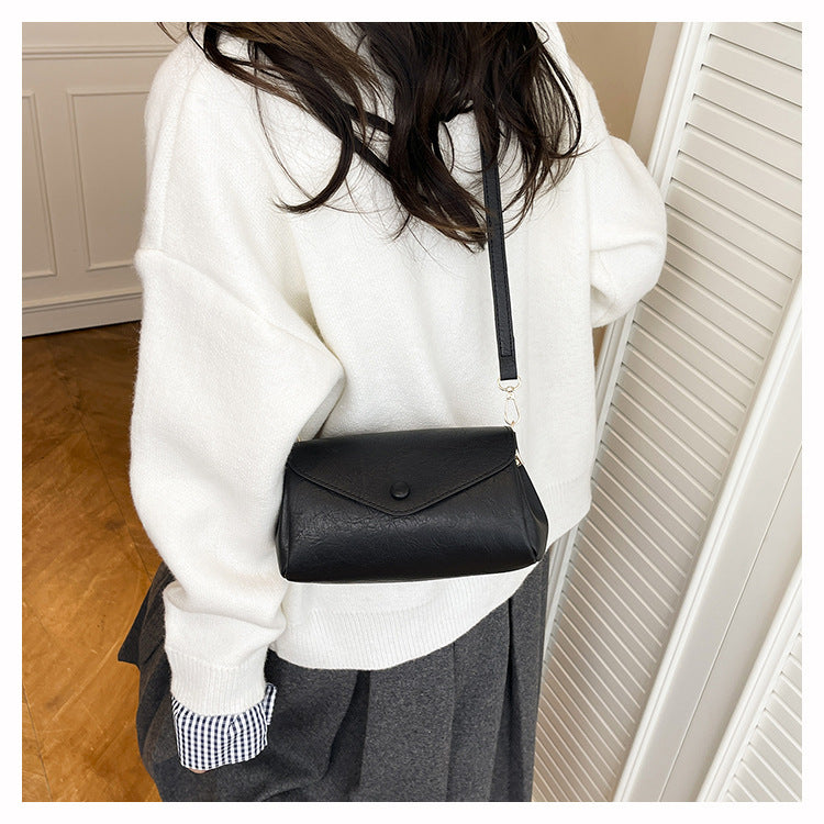 Classic Envelope Flap Crossbody Bag