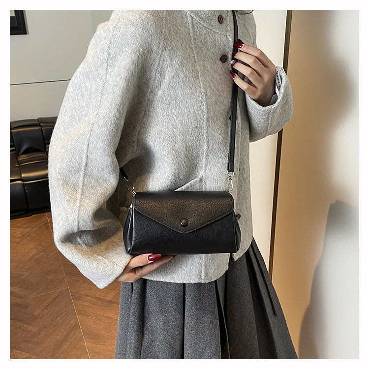 Classic Envelope Flap Crossbody Bag