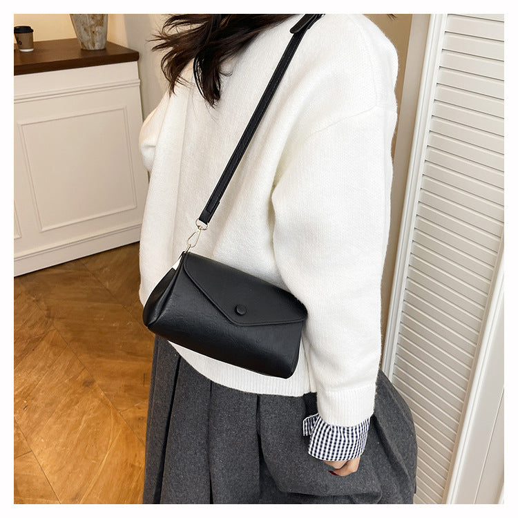 Classic Envelope Flap Crossbody Bag