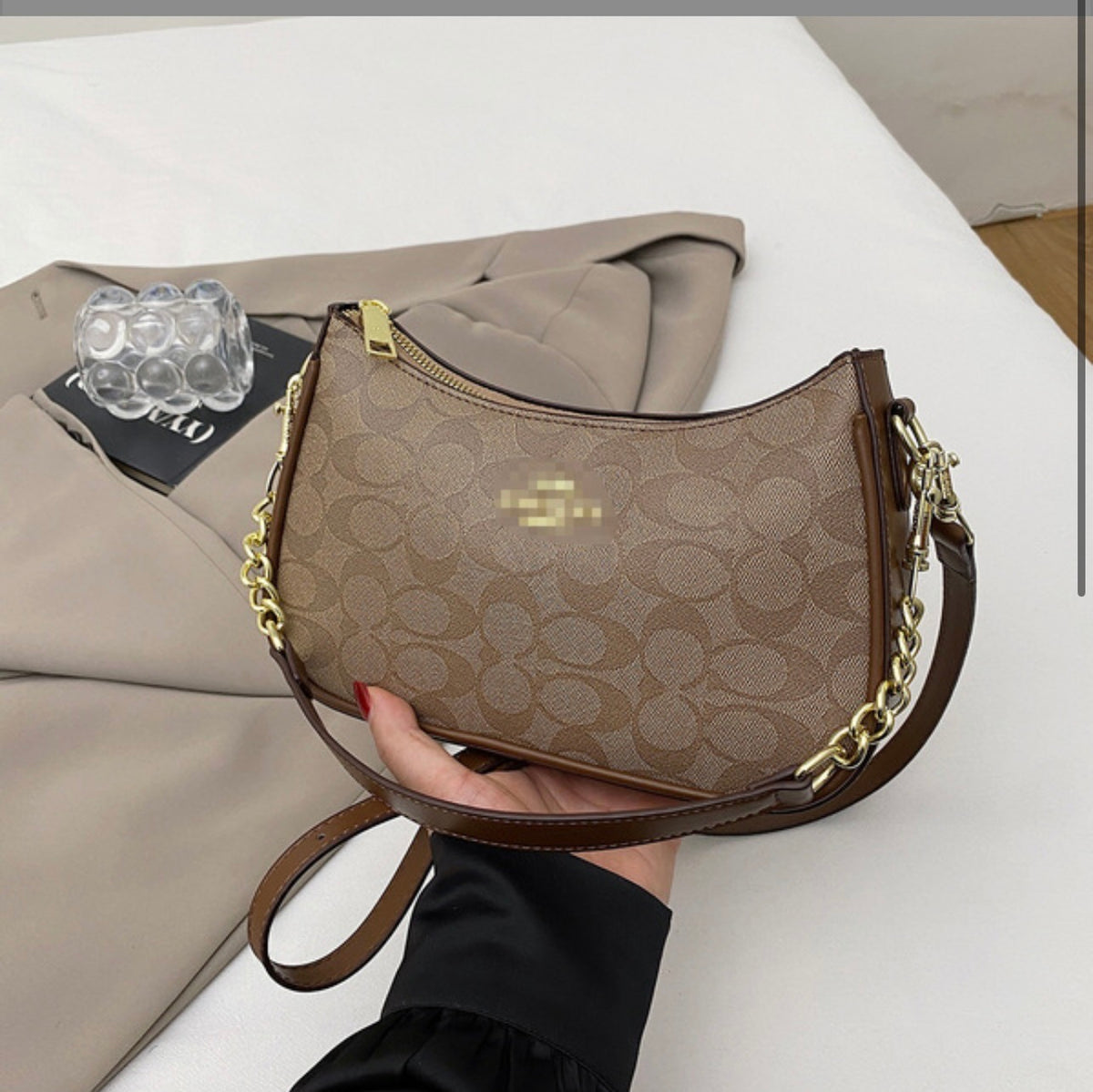 Coach Teri Shoulder Bag – Signature Canvas